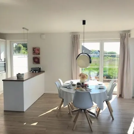 Wiesenkate * הוווכט